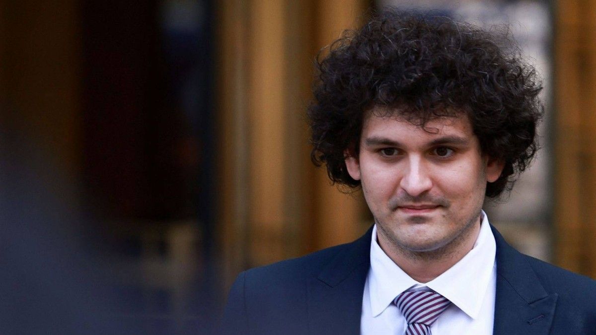 من الثراء إلى السجن.. أشهر أباطرة الاحتيال الرقمي في العصر الحديث