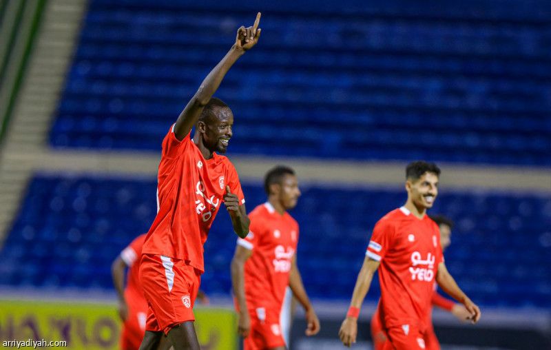 العربي يكسب العدالة ويحقق انتصاره الأول