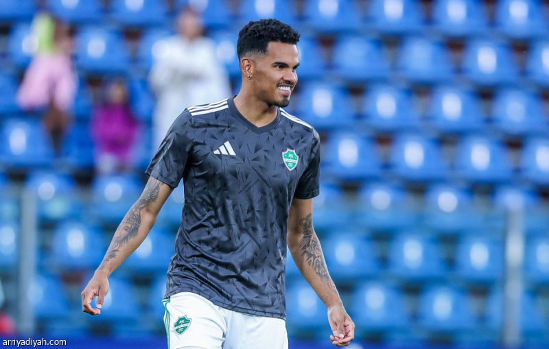 الأهلي يكثف تأهيل جالينو