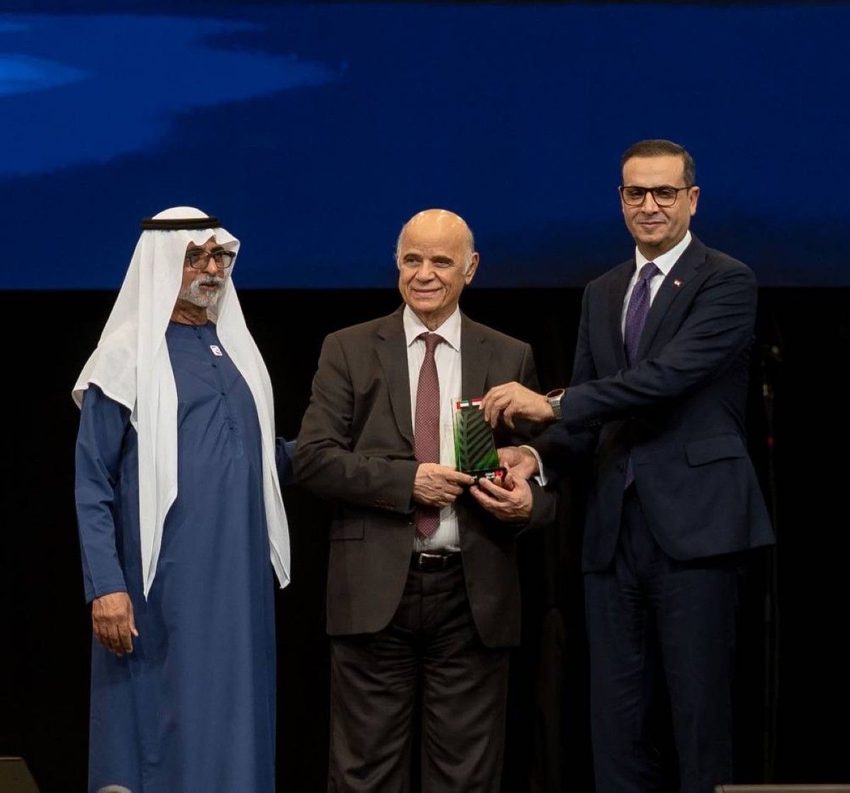 نهيان بن مبارك: علاقات أخوية وثيقة تربط الإمارات والعراق