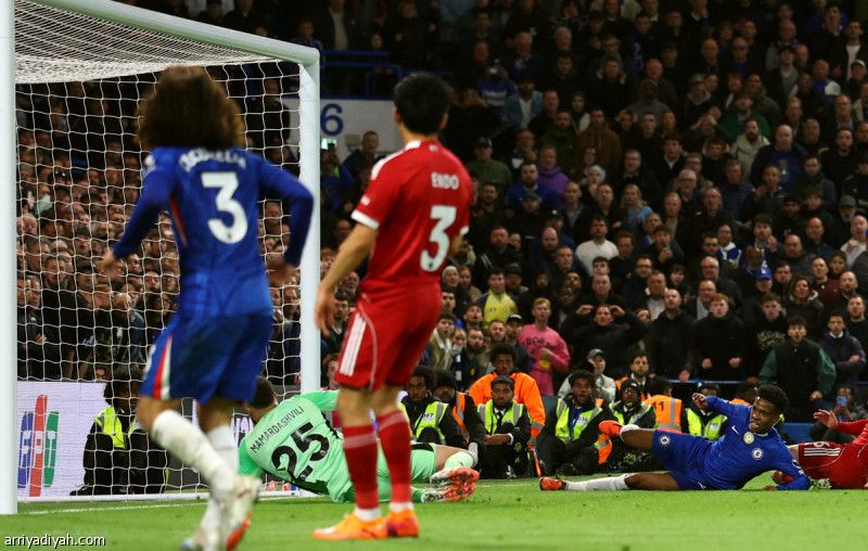 بالقاتل البرازيلي.. تشيلسي يبعد ليفربول عن الصدارة