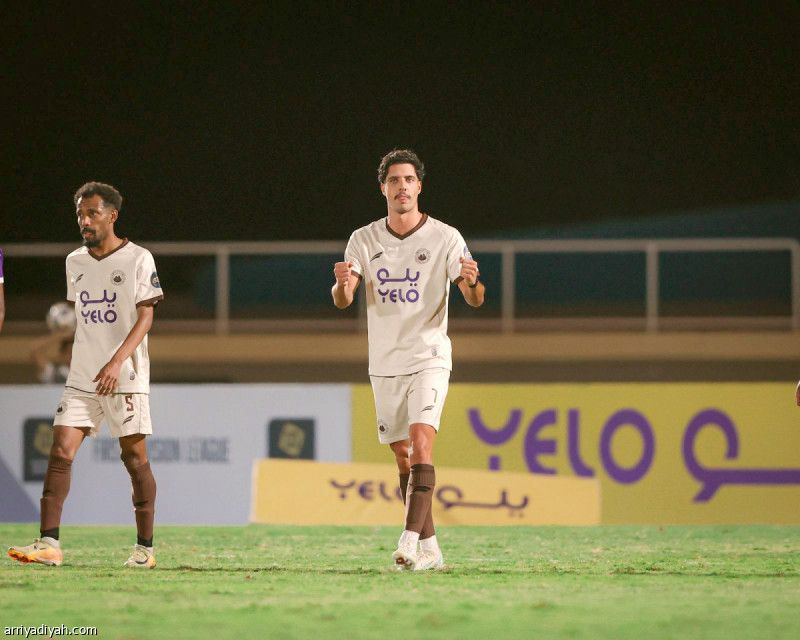 الجبلين يقسو على البكيرية