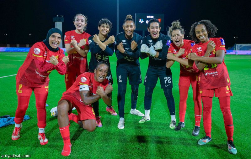 سيدات القادسية يسيطرن على تشكيلة «الرابعة»