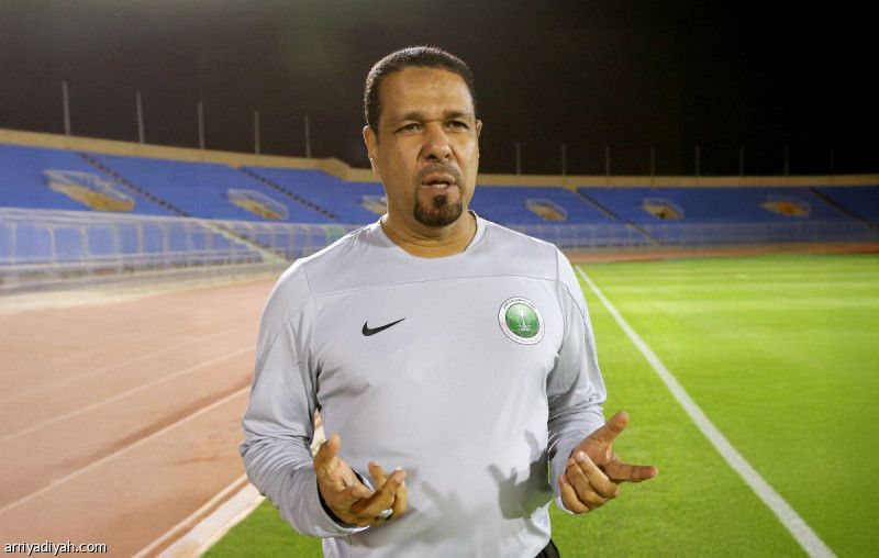 عنبر: الخبرة أخرجتنا.. وحافظوا على المواهب