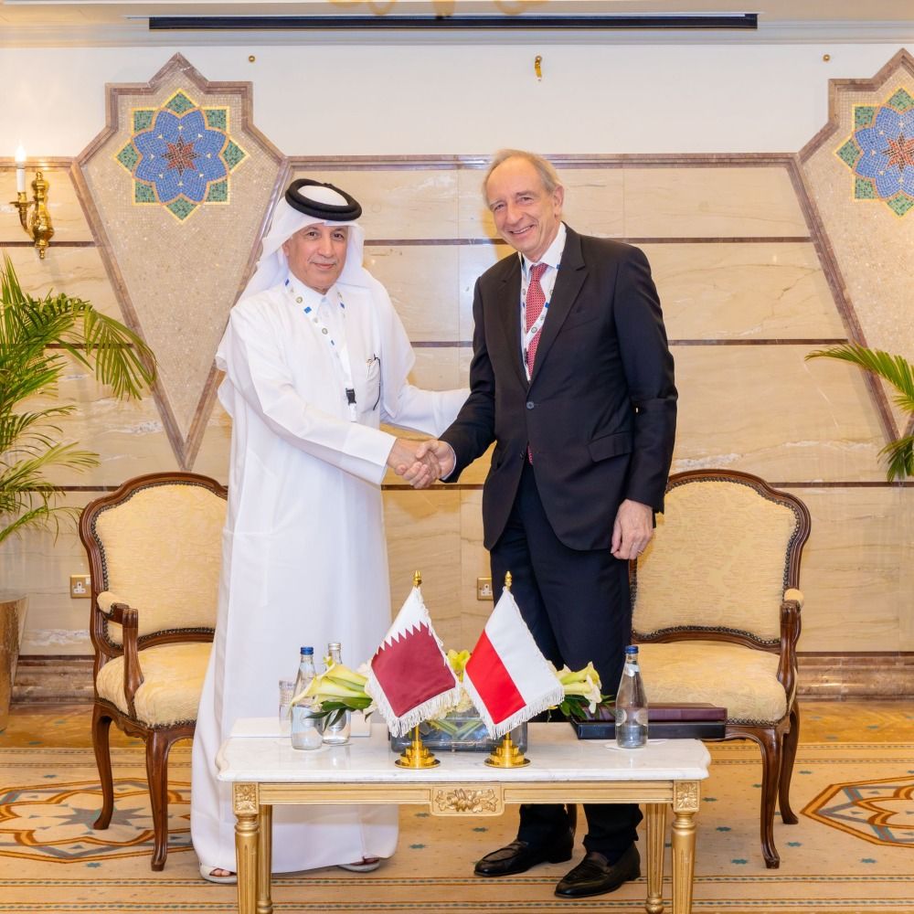 وزير الدولة للشؤون الخارجية يجتمع مع نائب وزير الخارجية البولندي