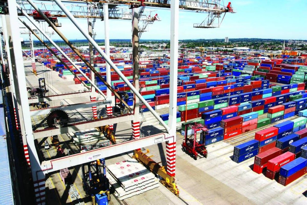 طفرة قوية للاستثمارات الخارجية للإمارات بين 2022 - 2025