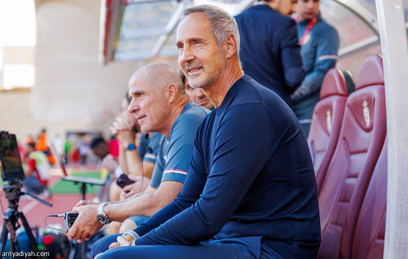 موناكو يقيل هوتر.. ويقترب من بوكونيولي