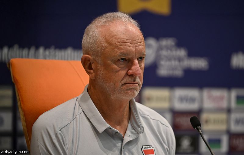 أرنولد: لا أفكر في «الأخضر».. ولاعبونا أساسيين مع أنديتهم