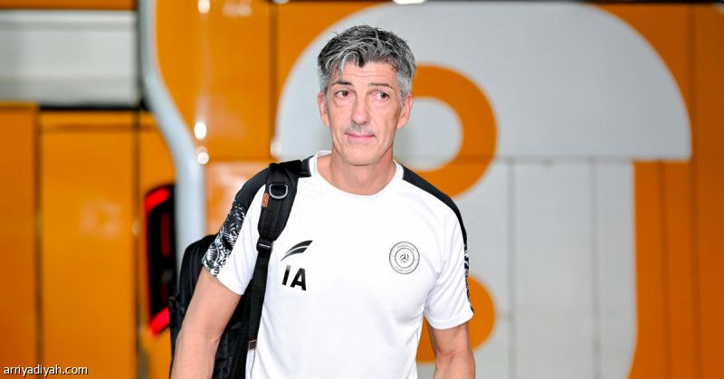 الشباب.. اجتماع وتجديد ثقة