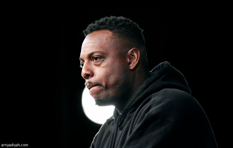 شبهة الكحول توقف نجم قاعة المشاهير