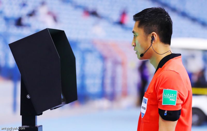 حكم العراق وإندونيسيا.. محاضر لن ينساه الأردنيون