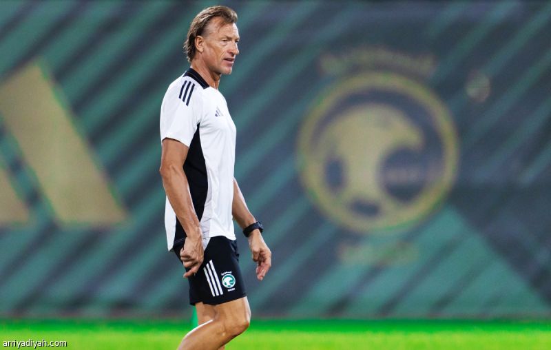 الأخضر ينتظر العراق بفرصتين