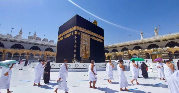 تفسير حلم الذهاب للعمرة مع شخص اعرفه لابن سيرين