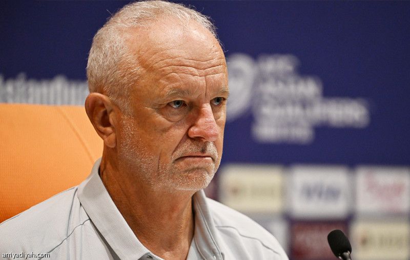 مدربا العراق ينتقدان تصريحات أرنولد ويتوقعان نتائج عكسية