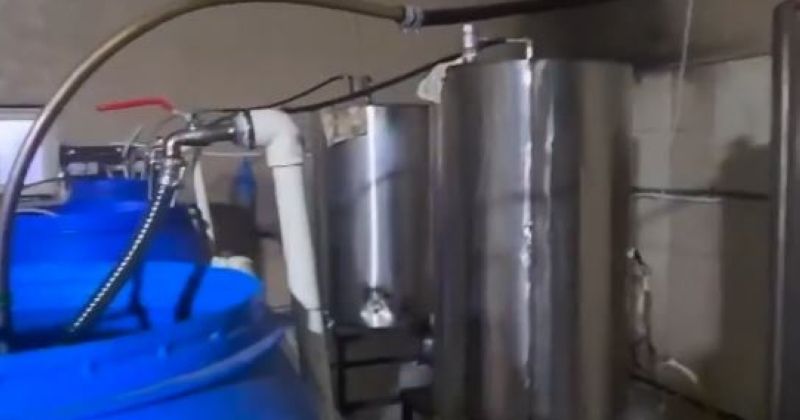 ضبط مصنعين للخمور في مزارع بالعبدلي