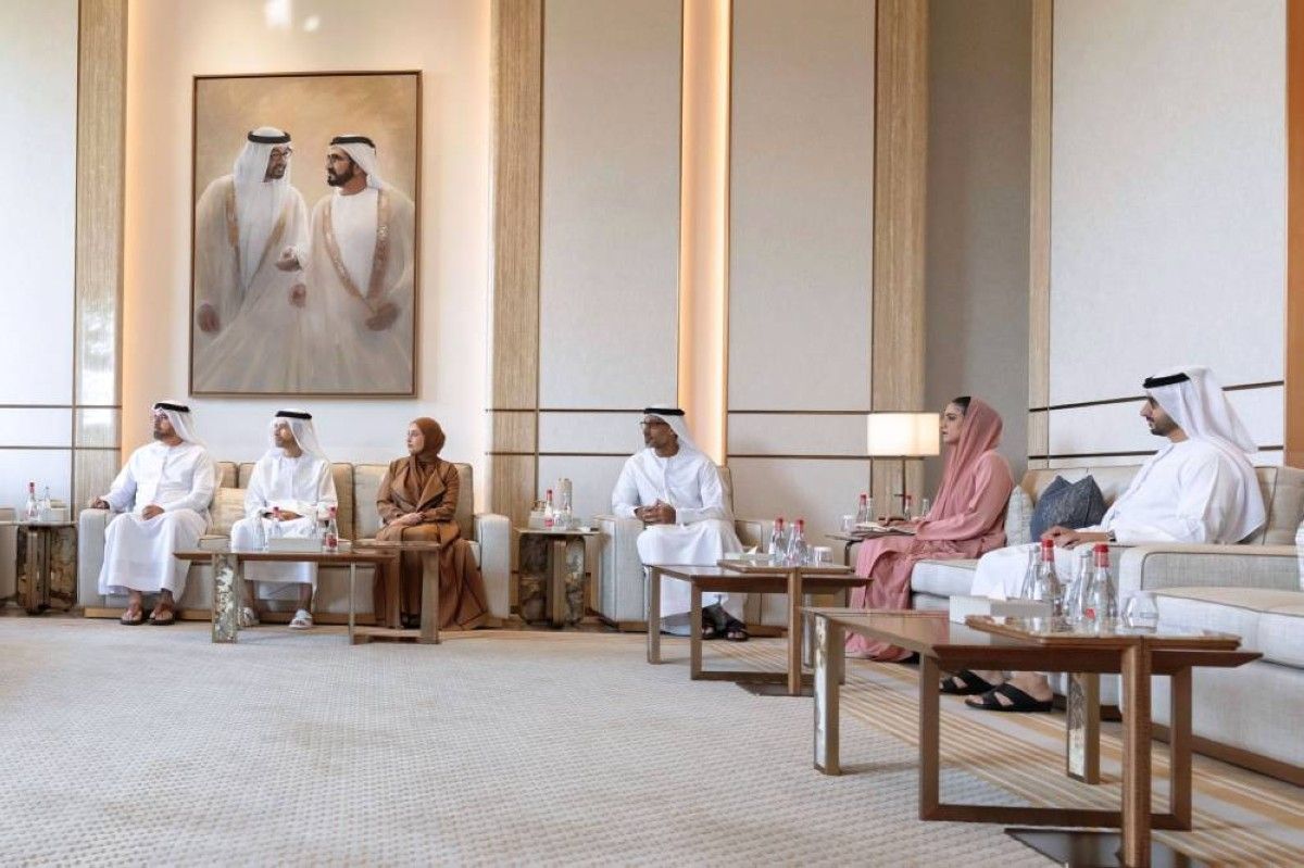 مكتوم بن محمد: الإمارات تواصل قيادة الحوار الدولي لتطوير حلول عملية للتحديات العالمية