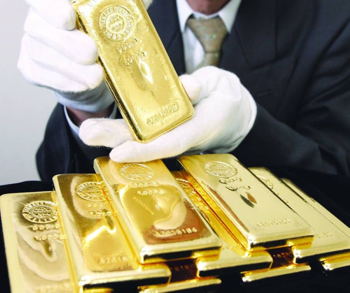 الذهب يواصل التحليق ويتجاوز 4200 دولار