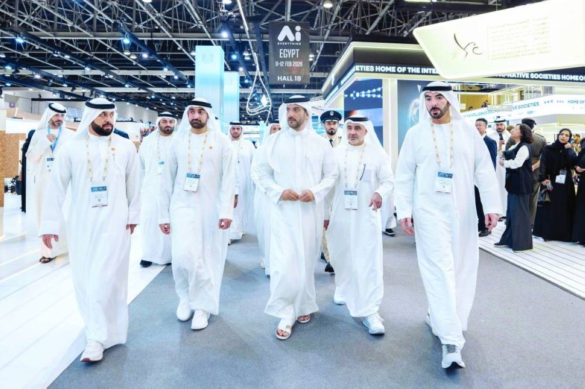 سلطان بن أحمد القاسمي يطلع على تجارب الشارقة الرقمية المبتكرة في «جيتكس»