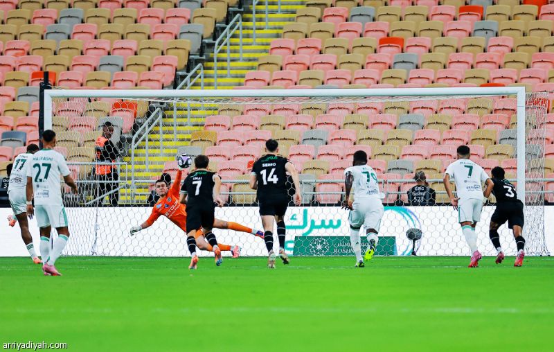 توني يضرب الشباب بالجزائية السابعة