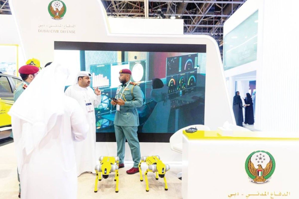 «دفاع مدني دبي» تستعرض روبوتاً يرسم خرائط ثلاثية الأبعاد للمواقع