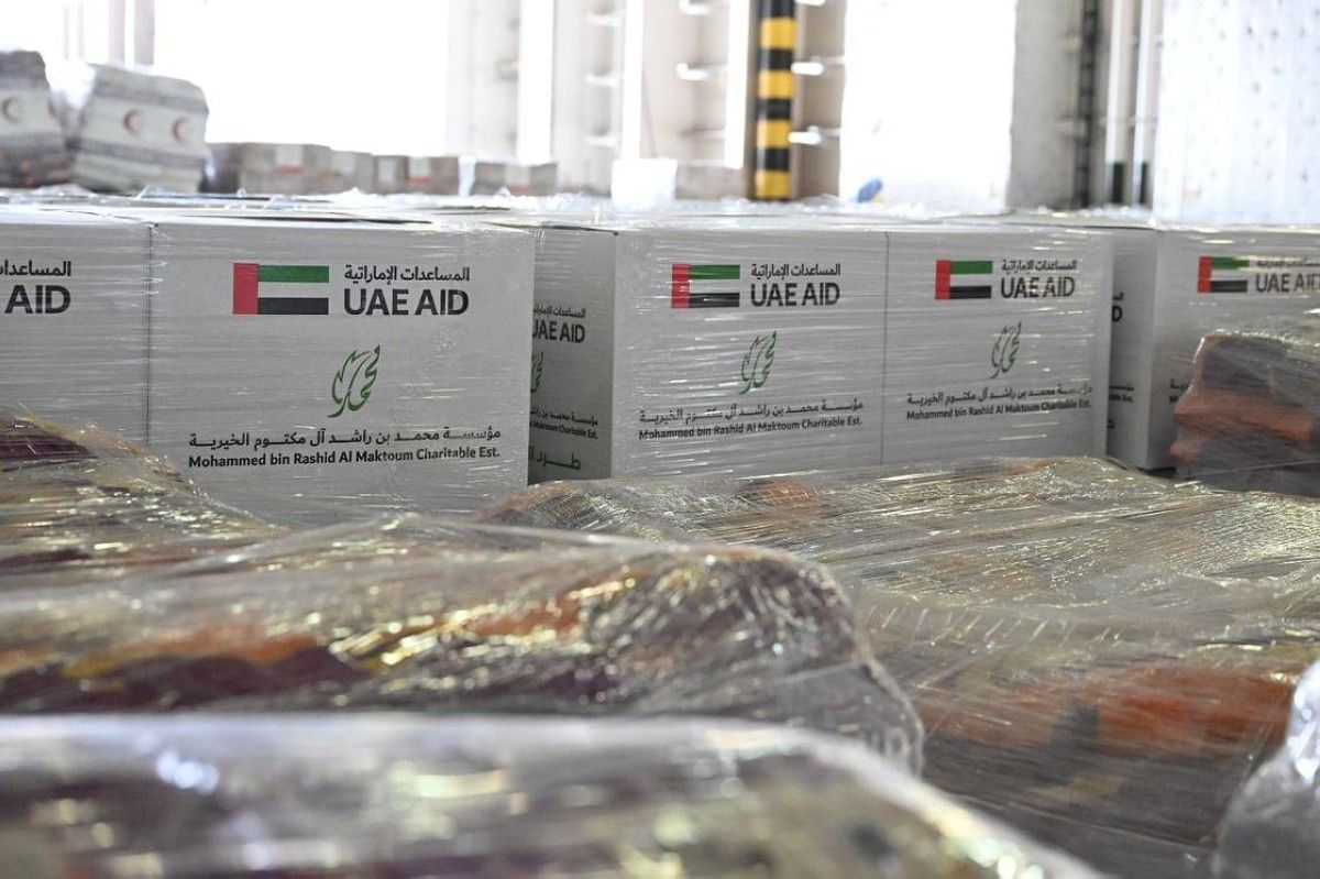 "سفينة الإمارات الإنسانية" تبحر إلى غزة محمّلة بـ 7,200 طن من المساعدات ضمن عملية "الفارس الشهم 3"