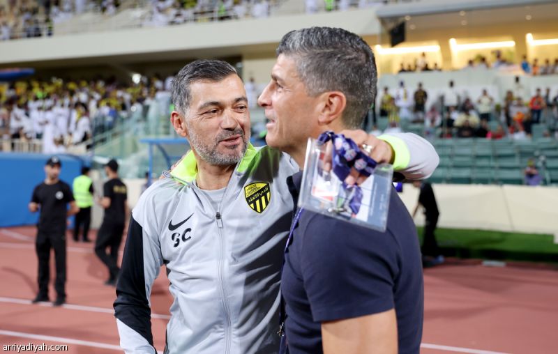 تعادل رابع بين كونسيساو وإيمانويل