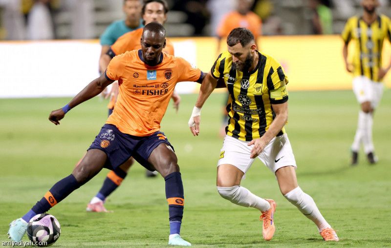 الموسم الثالث تواليا.. الاتحاد يتعثر في ضيافة الفيحاء
