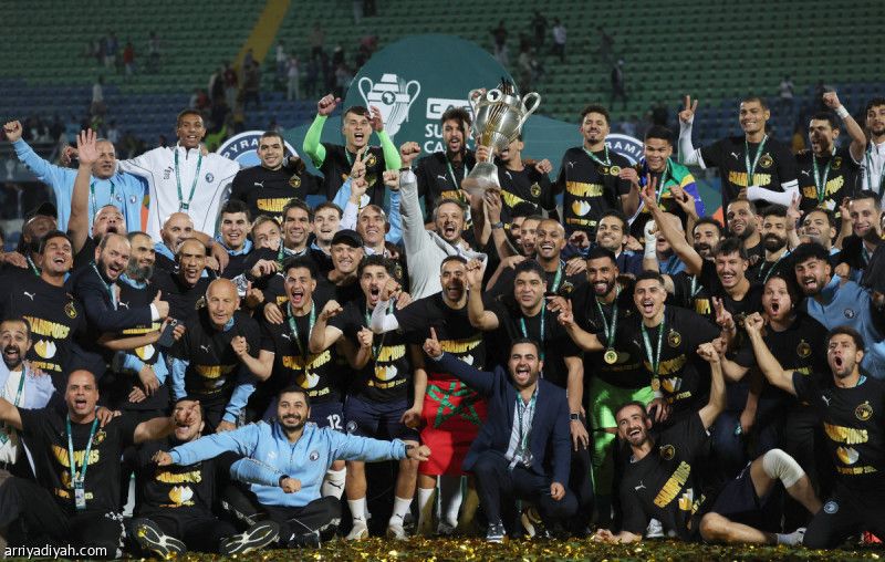 بيراميدز يخمد البركان.. ويتوّج بالسوبر الإفريقي