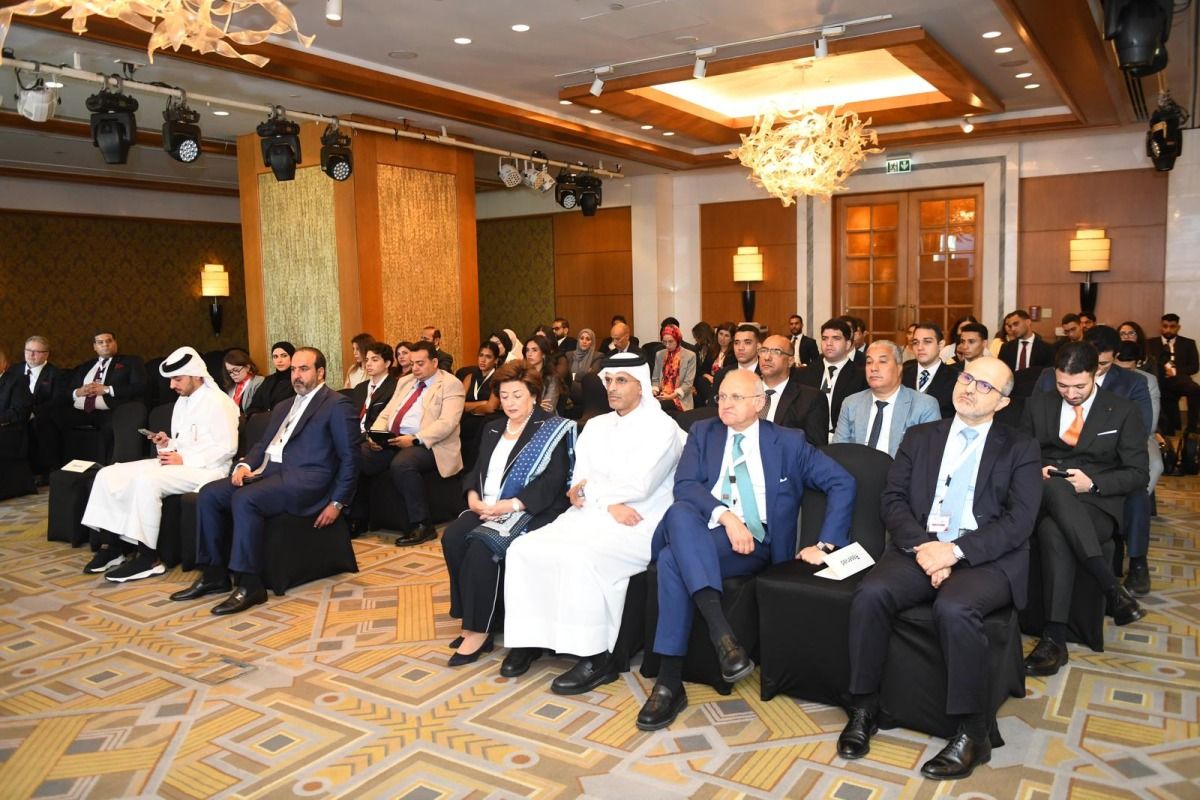 رئيس هيئة قضايا الدولة المصري يُكرم الشيخ ثاني بن علي ويشيد بتجربة التحكيم في قطر 