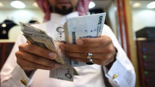 الموارد البشرية السعودية تعلن زيادة الحد الادنى للمرتبات بشكل عاجل في 5 مهن جديدة