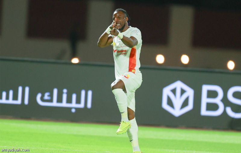 جولة «هاتريك».. الأكثر تهديفيا في تاريخ المحترفين