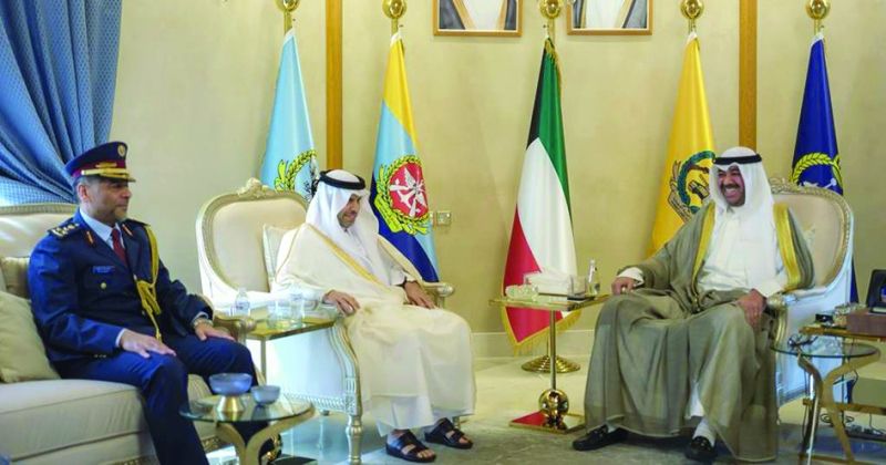 وزير الدفاع تلقى دعوة لحضور مؤتمر الدوحة الدولي للدفاع البحري