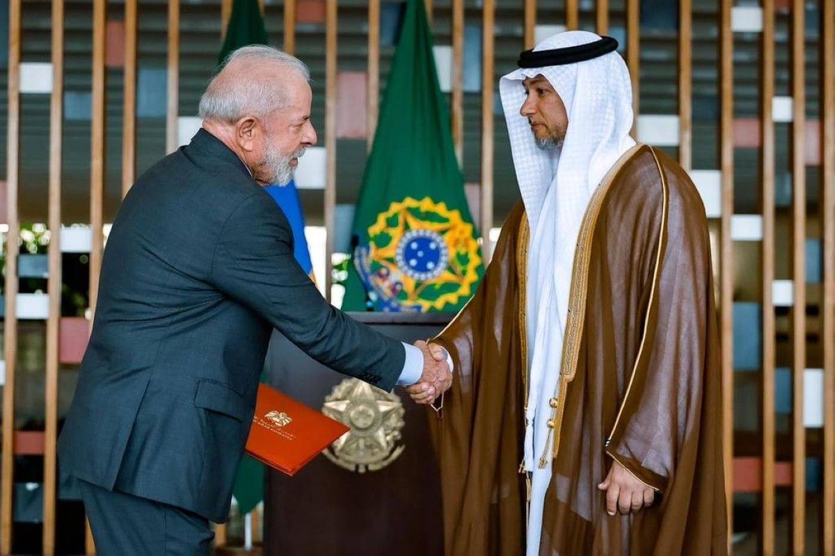 سفير الإمارات يقدم أوراق اعتماده إلى رئيس البرازيل