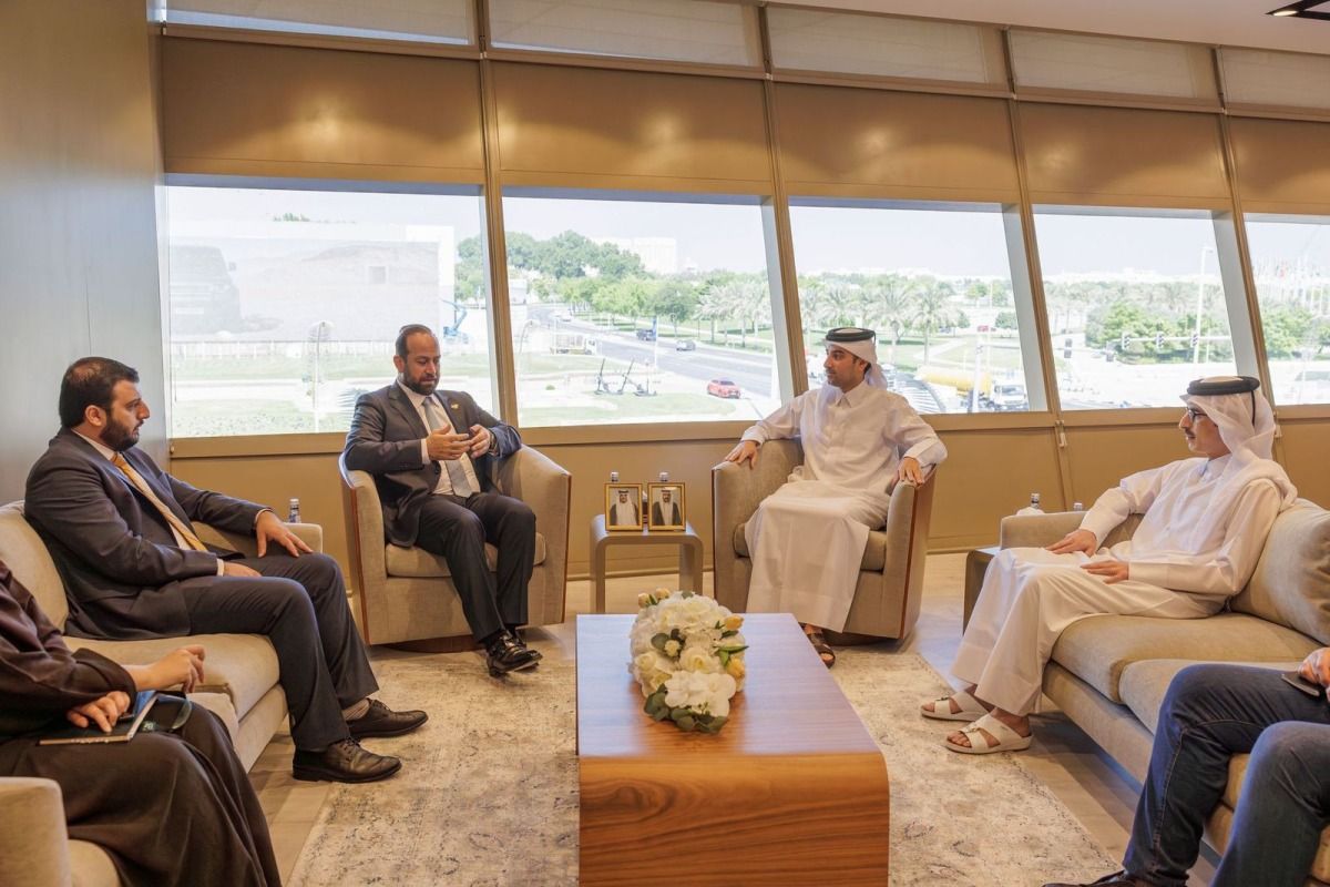 مدير مكتب الاتصال الحكومي يجتمع مع وزير الإعلام السوري