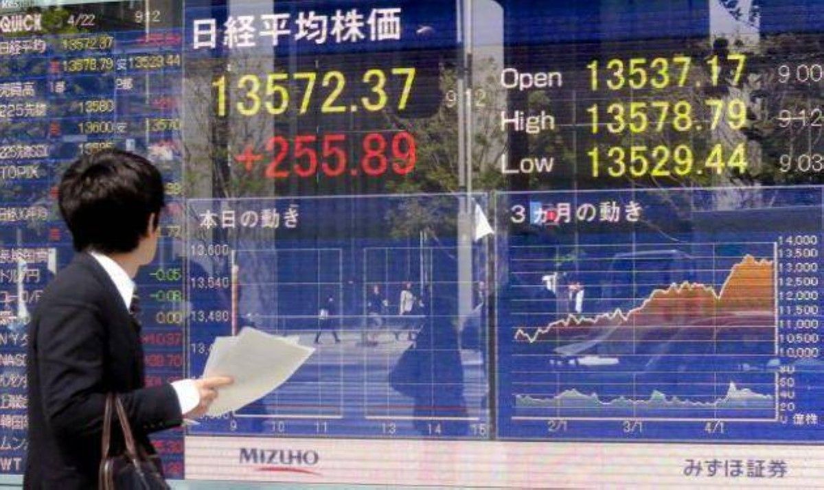 تباين أداء المؤشرات اليابانية وتوبكس عند إغلاق قياسي مع التفاؤل بالآفاق الاقتصادية