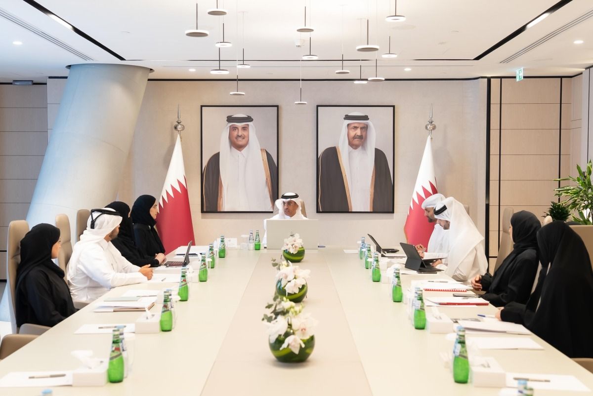 وزير العمل يترأس الاجتماع الأول للجنة أمناء جائزة قطر لتوطين الوظائف في القطاع الخاص