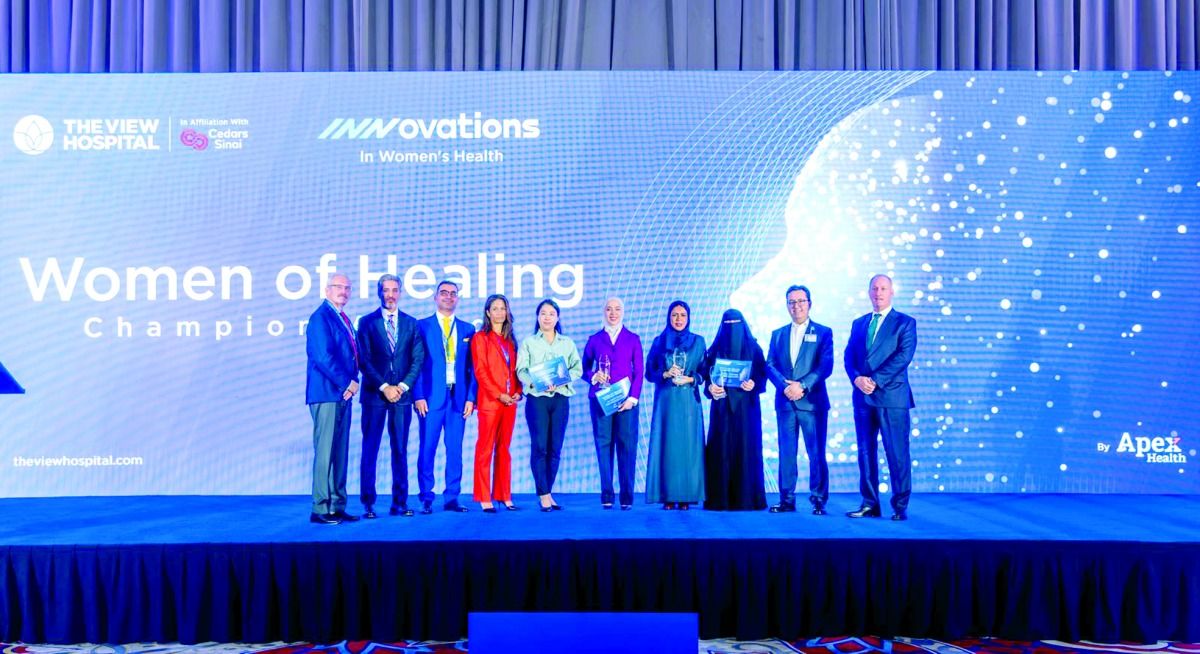 مستشفى ذا فيو يطلق «Women Of Healing Champion Awad»