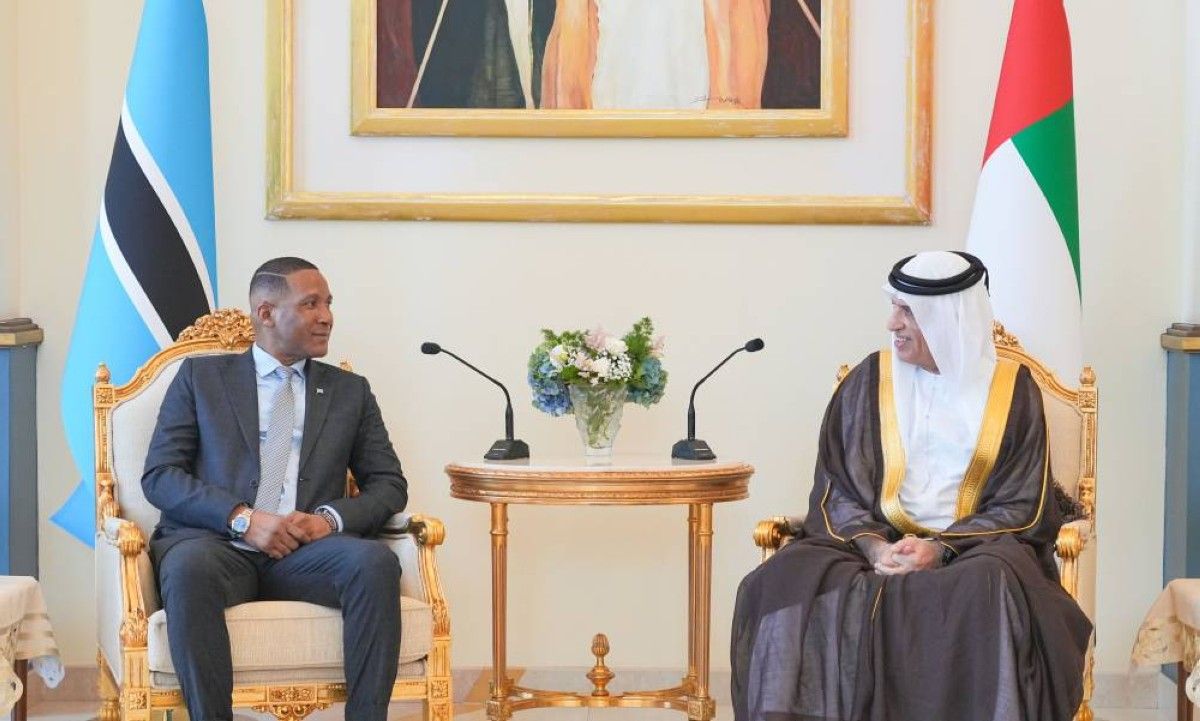 سعود بن صقر خلال استقباله رئيس بوتسوانا: شراكاتنا الفاعلة تستند إلى رؤية استراتيجية
