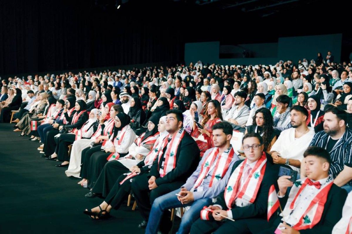 بحضور محمد بن راشد.. سيف بن زايد يكرّم مدرستي «عاتكة بنت زيد» الإماراتية و«طرابلس الحدادين» اللبنانية