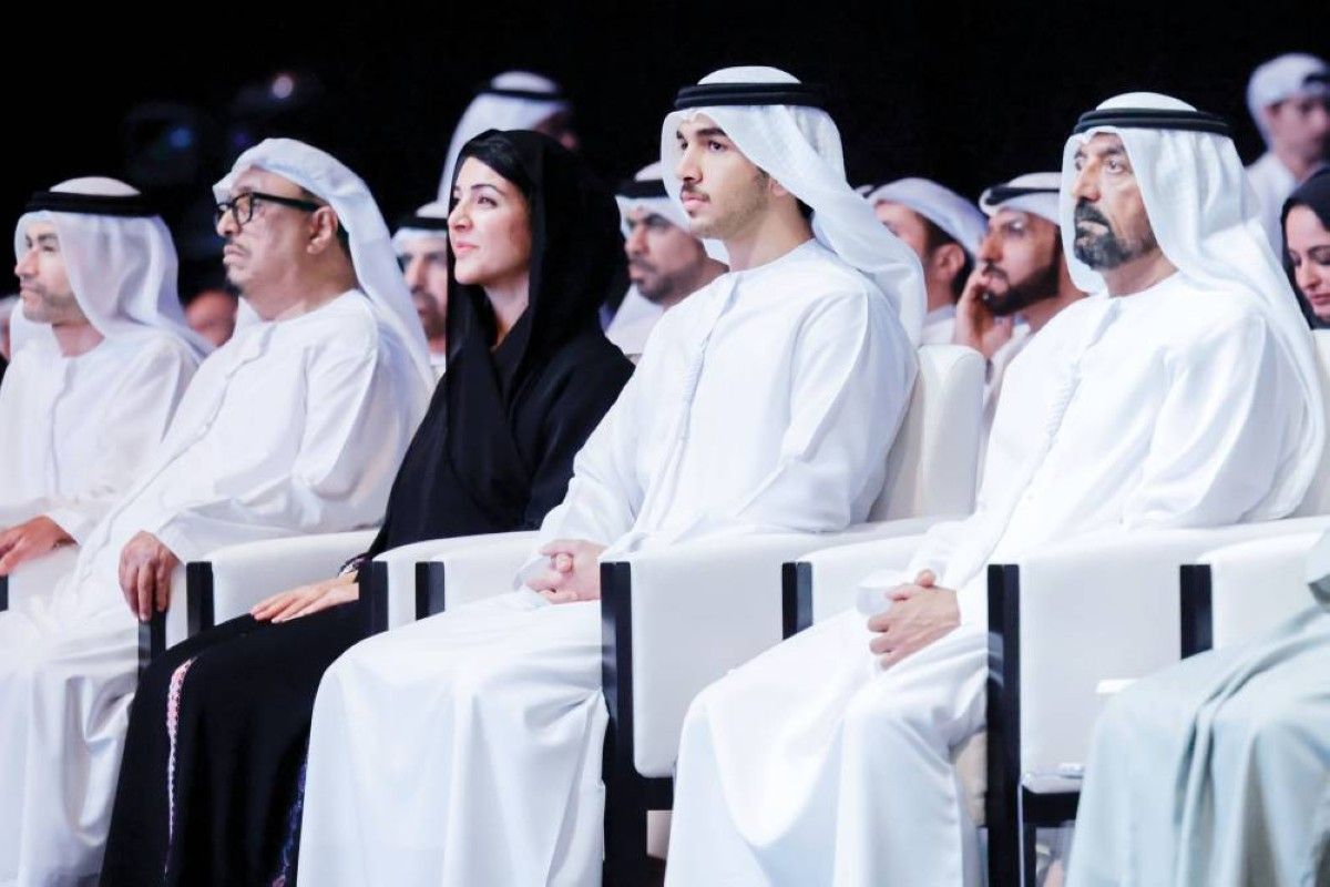 بحضور محمد بن راشد.. سيف بن زايد يكرّم مدرستي «عاتكة بنت زيد» الإماراتية و«طرابلس الحدادين» اللبنانية