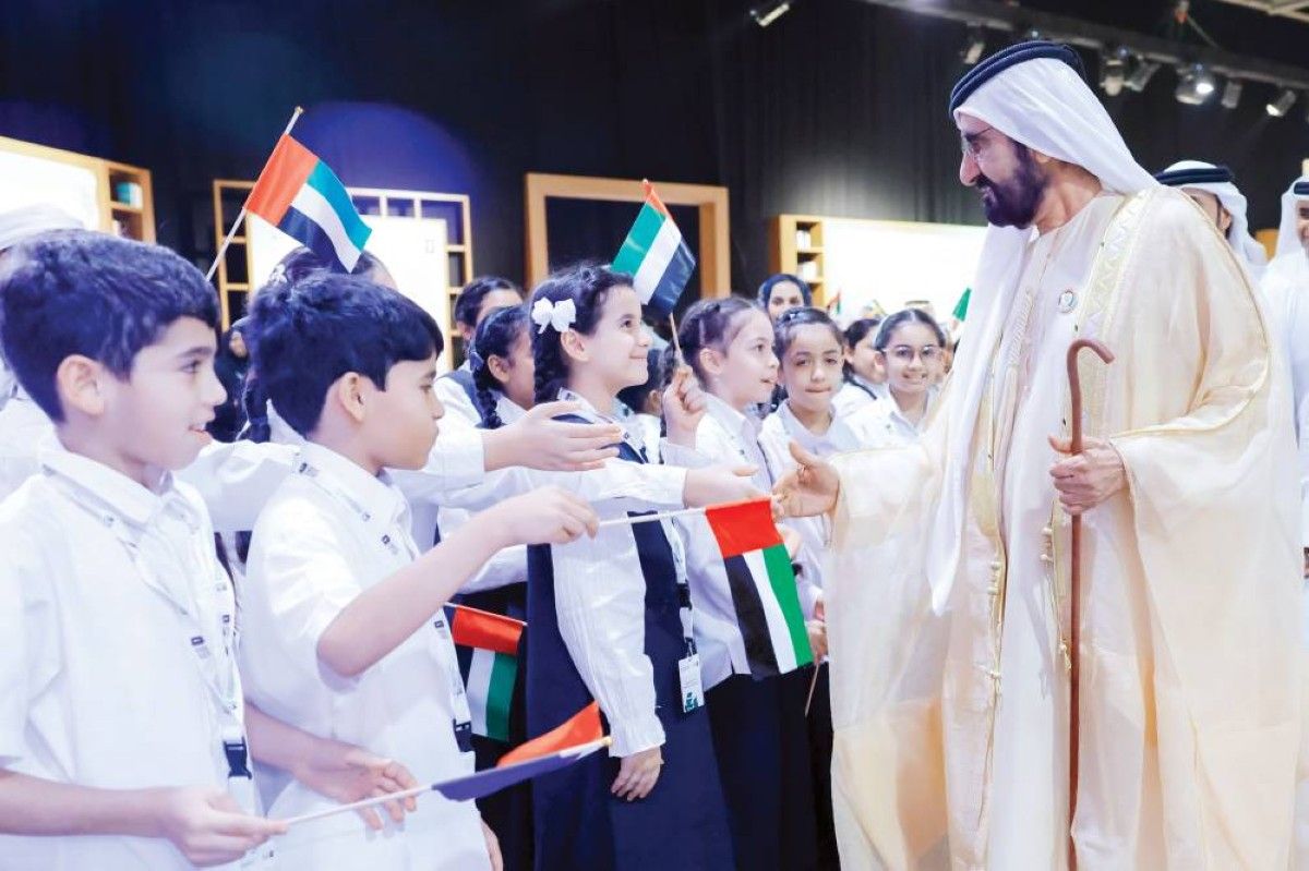 بحضور محمد بن راشد.. سيف بن زايد يكرّم مدرستي «عاتكة بنت زيد» الإماراتية و«طرابلس الحدادين» اللبنانية