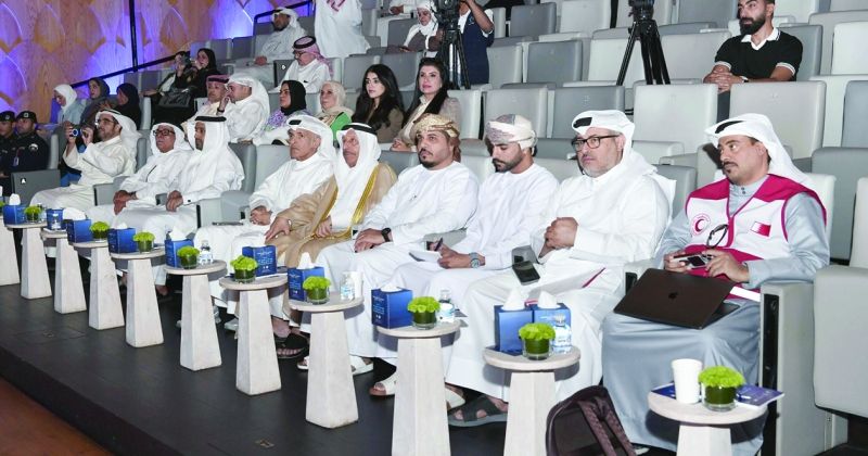 جانب من الحضور في إحدى جلسات مؤتمر «الهلال الأحمر» الخليجي