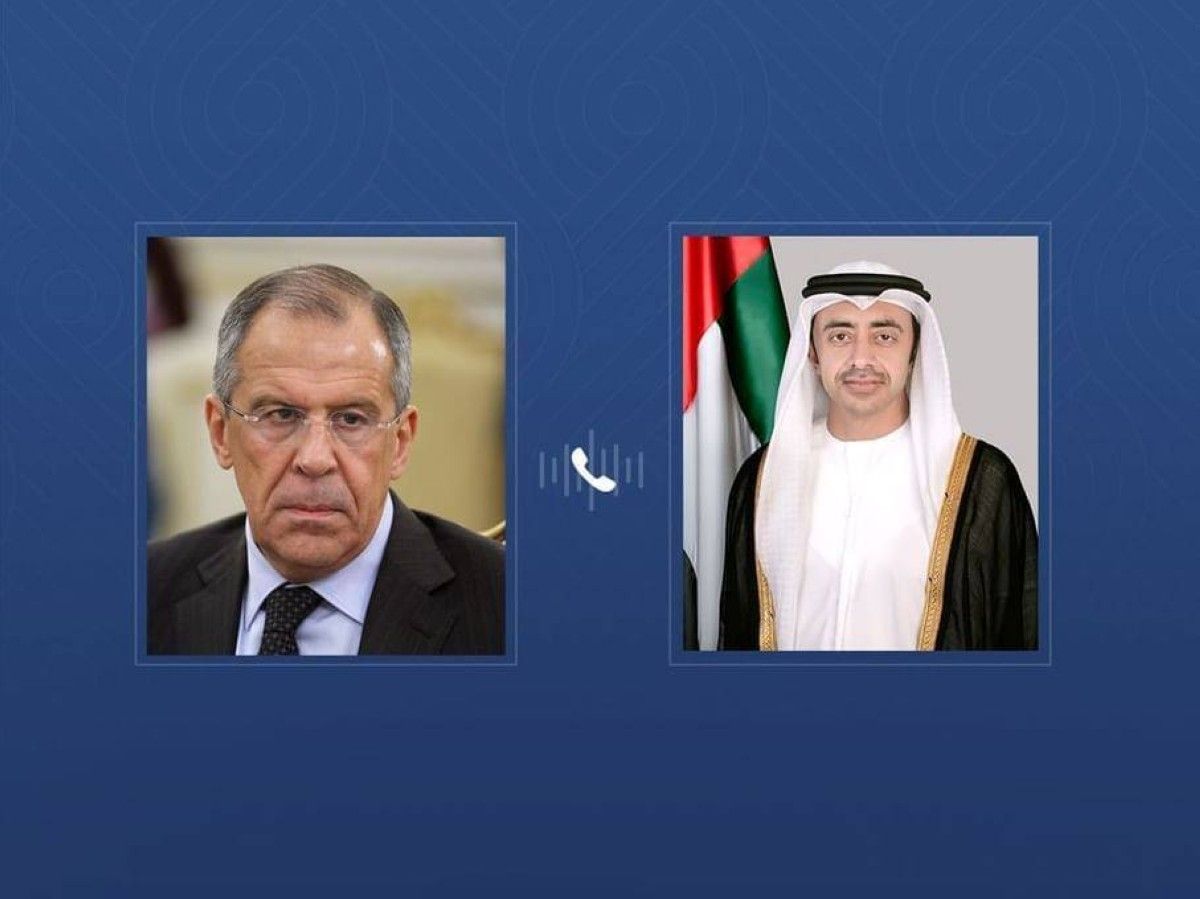 عبدالله بن زايد ووزير الخارجية الروسي يبحثان هاتفياً علاقات التعاون والشراكة بين البلدين