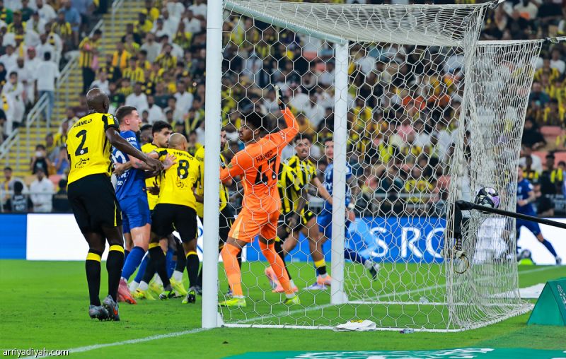 بعد 9 أعوام.. دومبيا يكرر خطأ شراحيلي