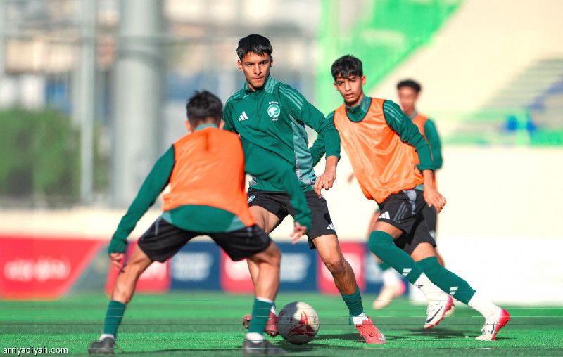 23 لاعبا يمثلون الأخضر في «غرب آسيا»