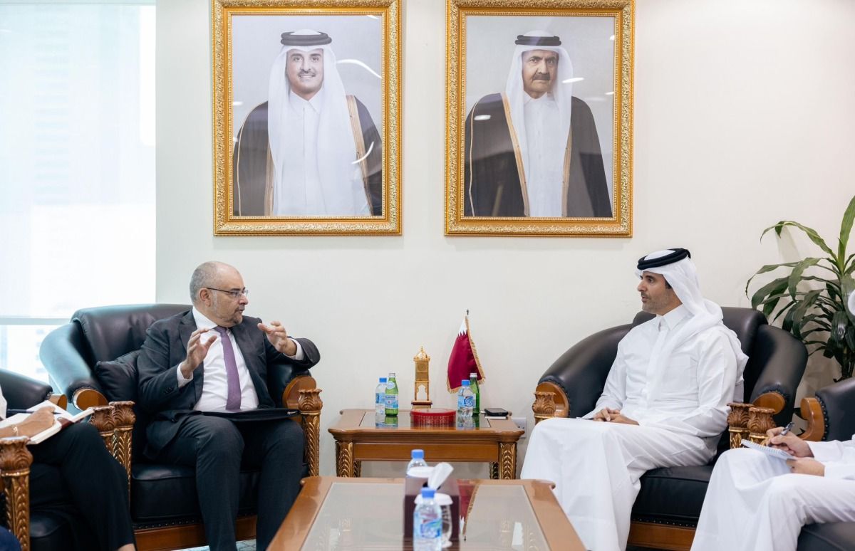المبعوث الخاص لوزير الخارجية يجتمع مع المبعوث الخاص للاتحاد الأوروبي لأفغانستان