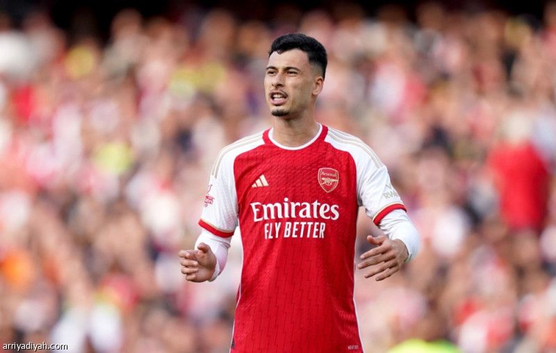 صليبا ومارتينيلي ينضمان إلى غيابات أرسنال