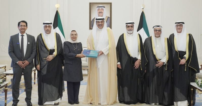 سمو ولي العهد يستقبل رئيس وأعضاء مجلس الإدارة التأسيسي لجامعة عبدالله السالم