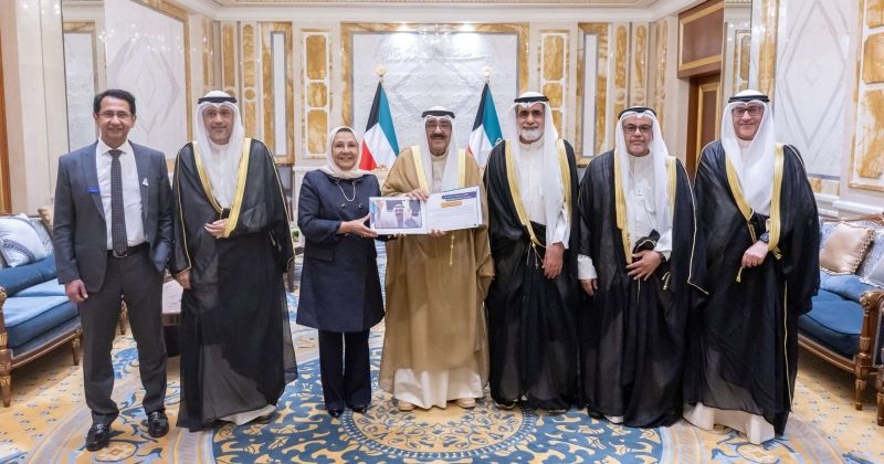 سمو الأمير يستقبل رئيس وأعضاء مجلس الإدارة التأسيسي لجامعة عبدالله السالم