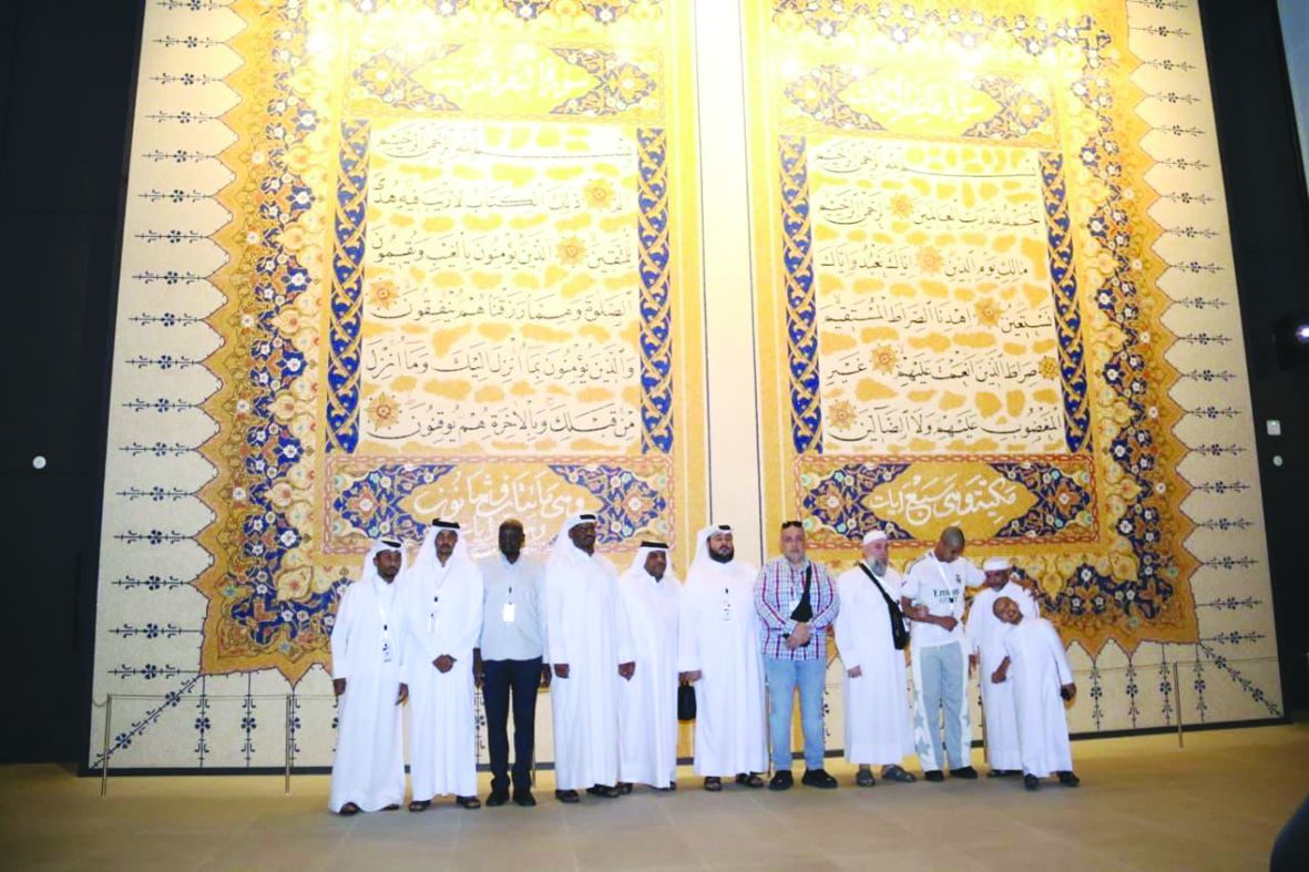 بعثة ذوي الإعاقة تصل مكة لأداء العمرة